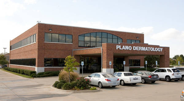 the surgery center at plano dermatology building